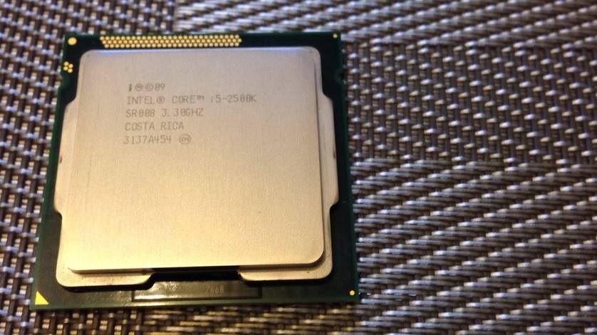 Интел 2500. Core i5-2500 lga1155 3.3 ГГЦ/1+6мб (. Intel Core i5-2500 Sandy Bridge lga1155, 4 x 3300 МГЦ. Intel Core i5 2500 CPU. Intel CPU Core i5-2500k 3.3GHZ.