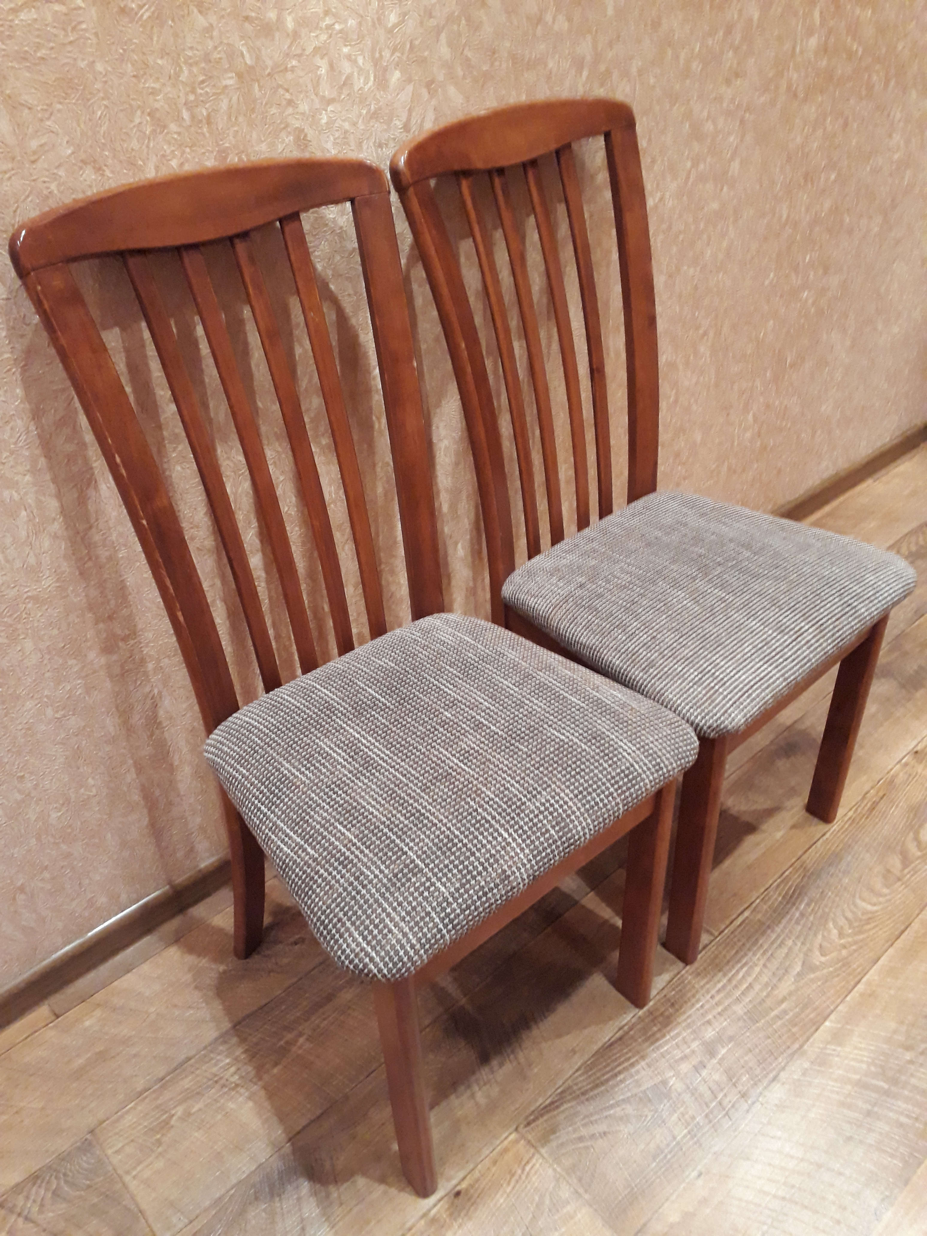 деревянные стулья до 1000 рублей