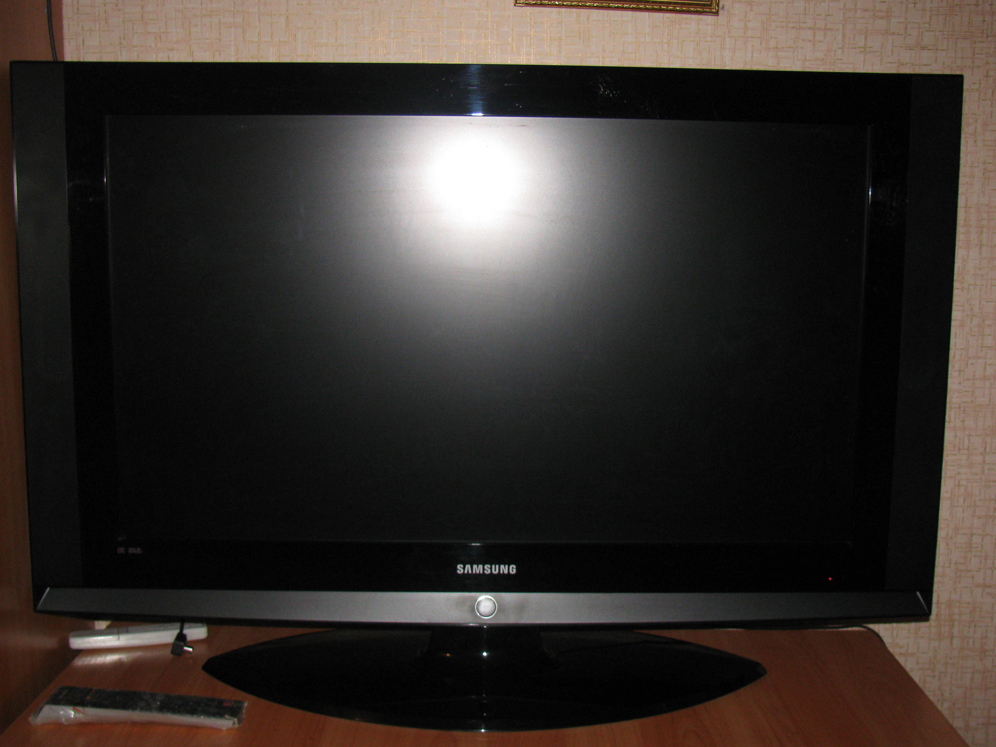 Телевизор samsung 81. Samsung le40s62b. Samsung le32s81b. Samsung le-32s71b. Samsung le37s81bx/BWT.