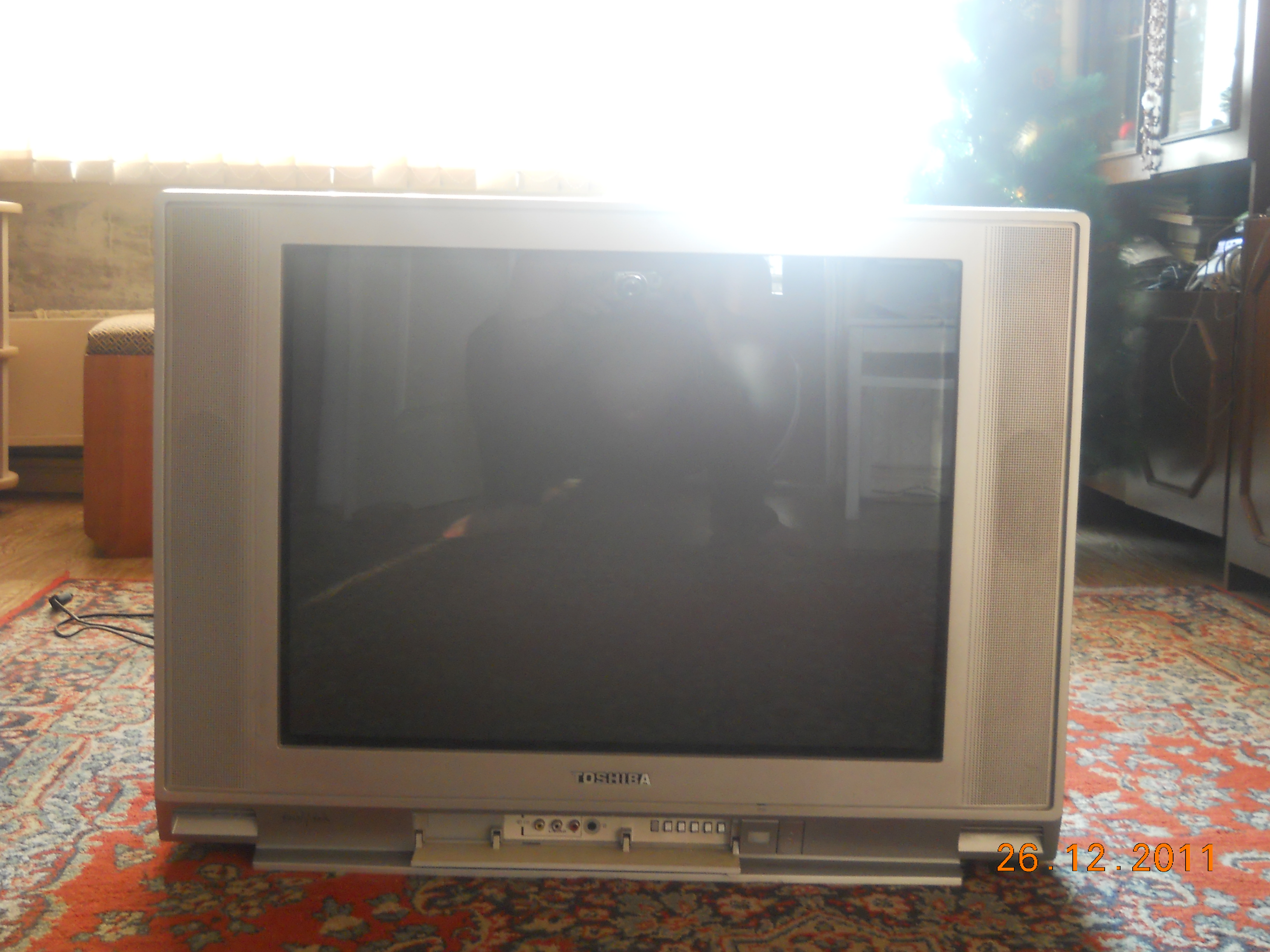 Телевизоры 2004 года. Телевизор Тошиба 29cz8urs. Телевизор Toshiba 29cz8urs 29". Телевизор Toshiba 2000 года. Старый телевизор Тошиба модель 29vh36g.
