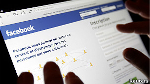 Саяногорск Инфо - 130216040437_facebook_hackers_304x171_reuters.jpeg, Скачано: 0