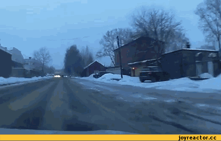 Саяногорск Инфо - gifki-schastlivyj-peshehod-realno-povezlo-562302.gif, Скачано: 2