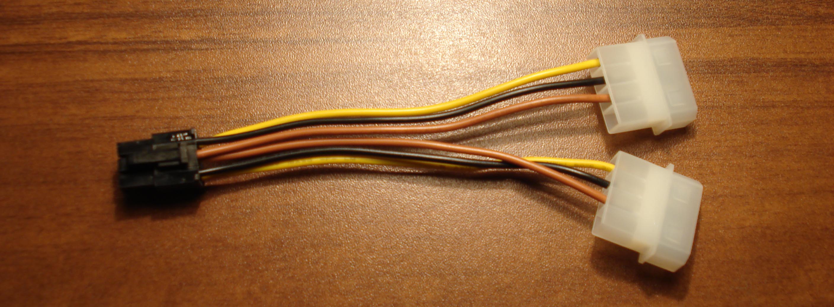 Саяногорск Инфо - perehodnik-pitaniya-dlya-videokart-2molex-6-pin-15sm.jpg, Скачано: 257