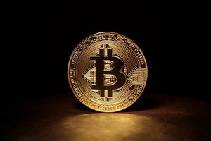 Биткоин