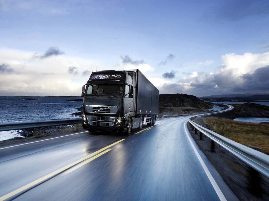 Саяногорск Инфо - Перевозка грузов по Украине от Транс DX - avtomobili-volvo-trucks-104869.jpg