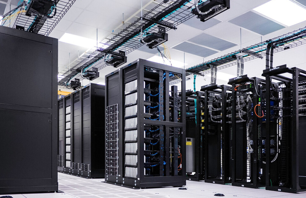 Саяногорск Инфо - Хостинг и его предназначение - datacenter.jpg