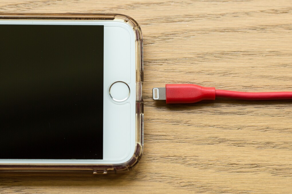 Саяногорск Инфо - Как правильно откалибровать батарею на айфон? - iphone.jpg