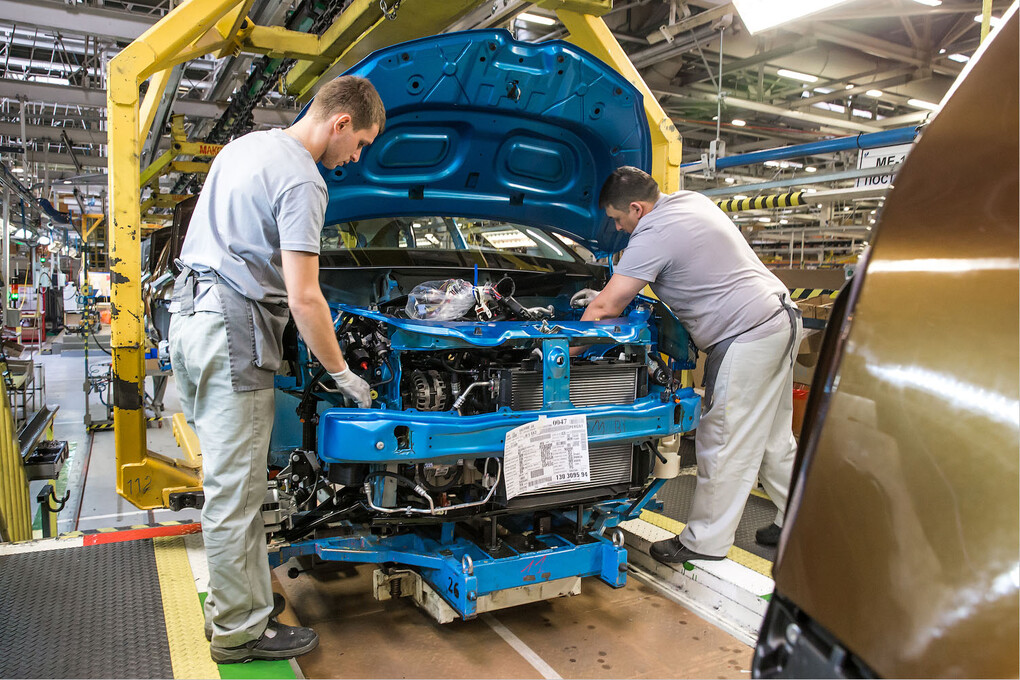 Саяногорск Инфо - Где купить запчасти для Рено - renault.jpg