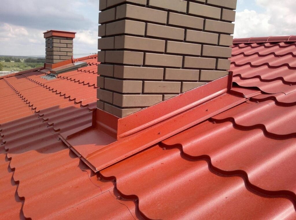 Саяногорск Инфо - Для чего нужны планки примыкания - roof.jpg