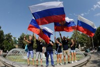 Опрос: 83% граждан России ощущают себя счастливыми
