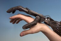 В России с 2017 года будет запущено серийное производство роботизированных протезов