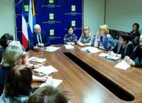 Саяногорские педагоги подняли наболевшие вопросы