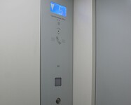 В Саяногорске «обкатывают» новые лифты после капремонта