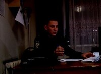 Житель Черемушек промышлял наркотиками и холодным оружием