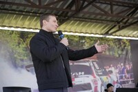 Валентин Коновалов посетил закрытие фестиваля «Мир авто без границ»