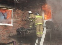 В Саяногорске сгорело СТО