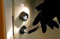 В Саяногорске 17-летний подросток обворовал свою мать