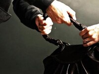 Житель Хакасии задержал грабителя тещи