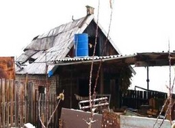 От огня в Саяногорске пострадала баня и курятник
