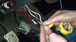 Житель Хакасии пытался угнать автомобиль, чтобы повидаться с родственниками