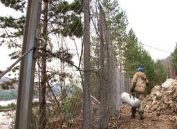 В Саяногорске на месте камнепада продолжаются работы