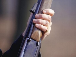 Пьяный житель Саяногорска чуть не лишил себя жизни