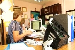 В УСПН Саяногорска начали выдачу школьных подарков в рамках акции «Дорога в школу»