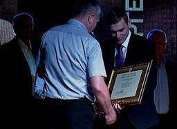 Старшего мастера котельной ХКС наградили почетной грамотой Хакасии