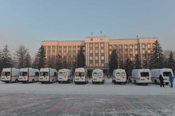 В Хакасию поступили новые автомобили скорой помощи
