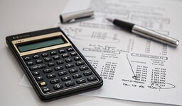 Саяногорский расчетно-кассовый центр вернул жителям более 1 млн рублей после проверки Минстроя