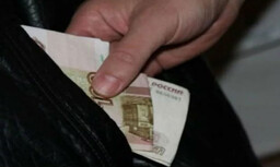 Лжесосед в Саяногорске обокрал пенсионера