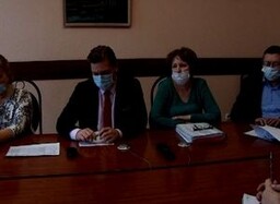 Власти Хакасии и Саяногорска решают, кто будет обслуживать водопровод Ай-Дая