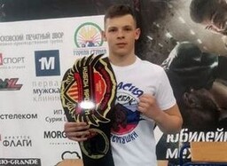 Боец из Черемушек победил на соревнованиях по смешанным единоборствам