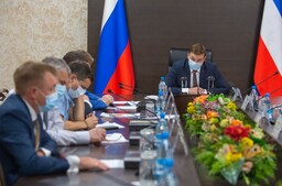 По ямам и колдобинам: Муниципалитеты Хакасии не выполняют обязательств по ремонту дорог