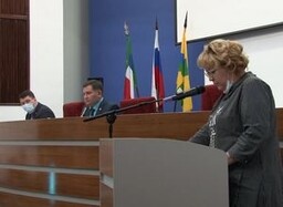 Саяногорские депутаты поддержали повышение зарплаты муниципальным и гос. служащим