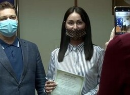 Молодые семьи Саяногорска ежегодно получают финансовую поддержку