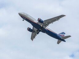 В аэропорту Абакана второй день задержки из-за метеоусловий
