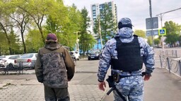 Житель столицы Хакасии выплатил долг по алиментам ради авто