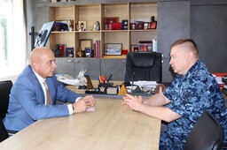 Председатель Верховного Совета Хакасии встретился с начальником регионального УФСИН