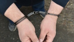 Тяга к бесплатному алкоголю довела жителя Алтайского района до суда