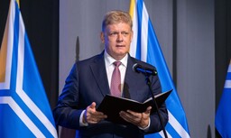 Анатолий Серышев поздравил нового Главу Республики Тыва Владислава Ховалыга