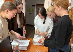 Студенты хакасского госуниверситета собрали 240 килограмм макулатуры