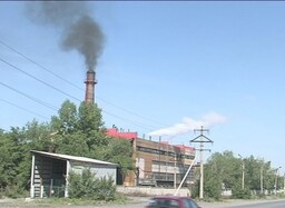 Сегодня горячую воду отключат в половине домов Саяногорска