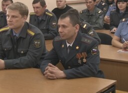 Награда нашла героя