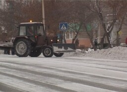 У дорожных служб Саяногорска выдалась «жаркая ночь»