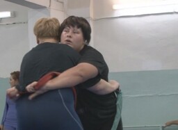 Саяногорская спортсменка Татьяна Зырянова одержала победу по первенстве России в борьбе на поясах