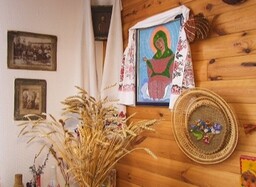 Познакомиться с народным бытом и культурой наших предков, можно побывав в «Русской горнице»