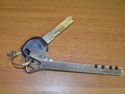 В Саяногорске жилье сироте предоставили только по суду