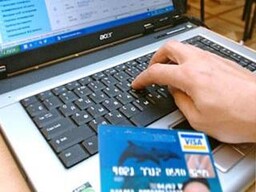 Житель Саяногорска купил билеты на самолет у интернет-мошенников