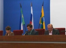 Главный полицейский Саяногорска отчитался перед депутатами